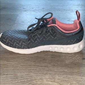 Puma running sneakers